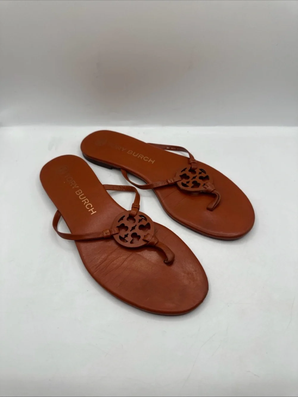 Tory Burch‎ Rust Brown Leather Logo Thong Sandals Sz 9